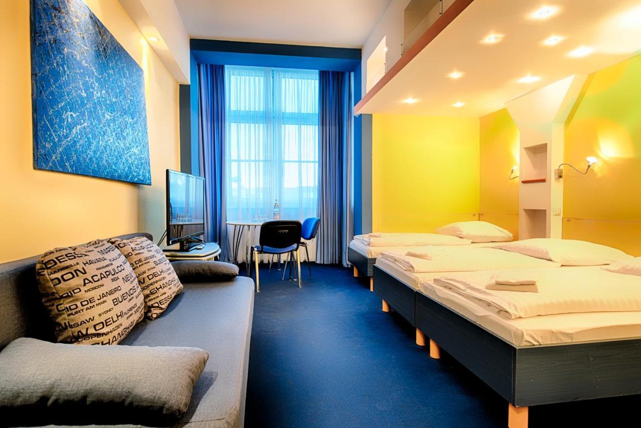 Hotel Art Charlottenburger Hof 3*
